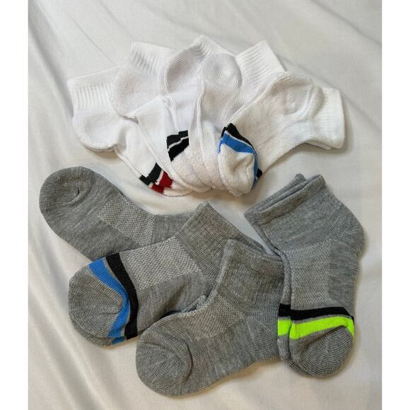 Boy's‎ Sock Bundle Size 5-10 - Picture 1 of 2